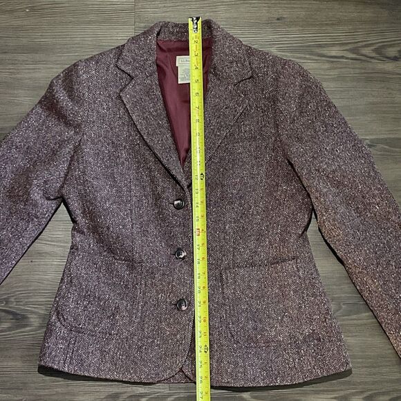 LL Bean Small Maroon Wool/Silk Blend 2 Pocket Blazer - Picture 5 of 7